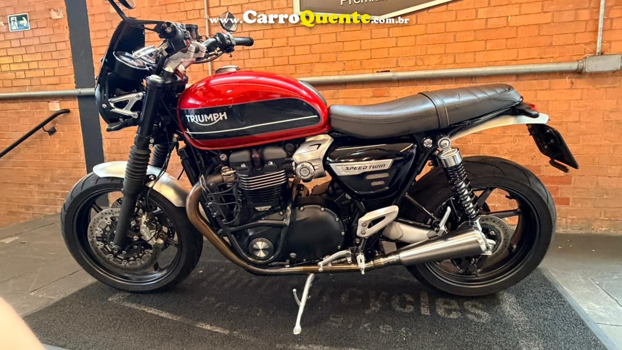 TRIUMPH SPEED TWIN 2020 - Loja