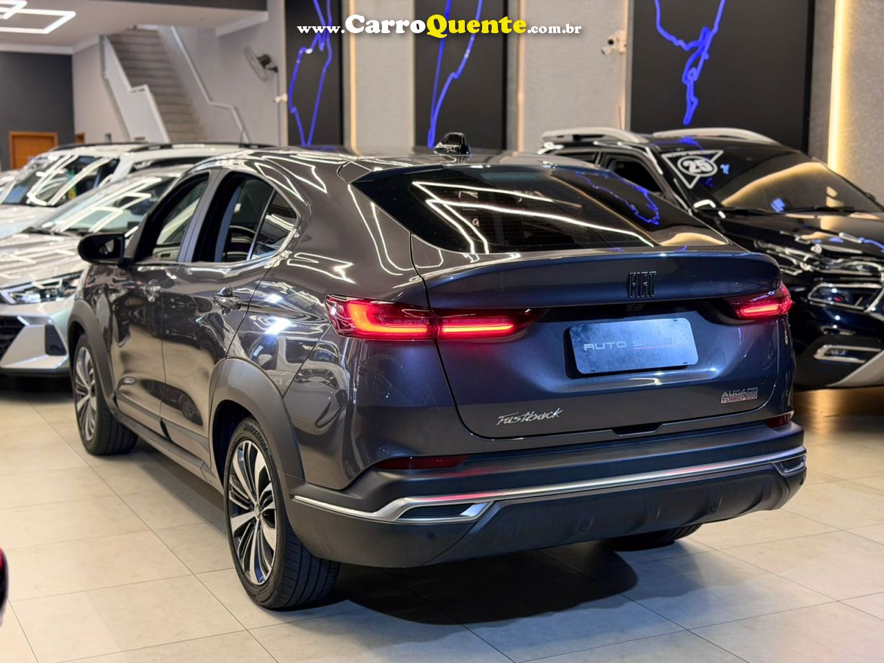 FIAT FASTBACK 1.0 TURBO 200 AUDACE 2023 - Loja