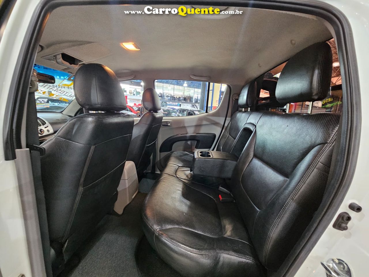 MITSUBISHI L200 TRITON 3.5 HPE 4X4 CD V6  * TOP DE LINHA * 2012 - Loja