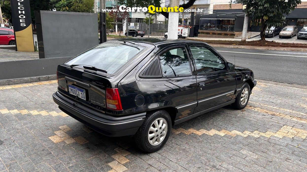 CHEVROLET KADETT 1.8 EFI SL/E 8V 1993 - Loja