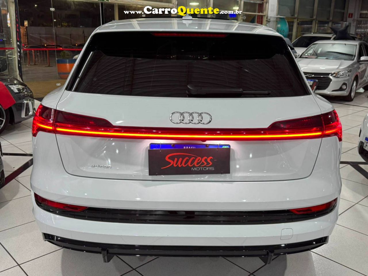 AUDI E-TRON SPORTBACK S QUATTRO 2022 - Loja