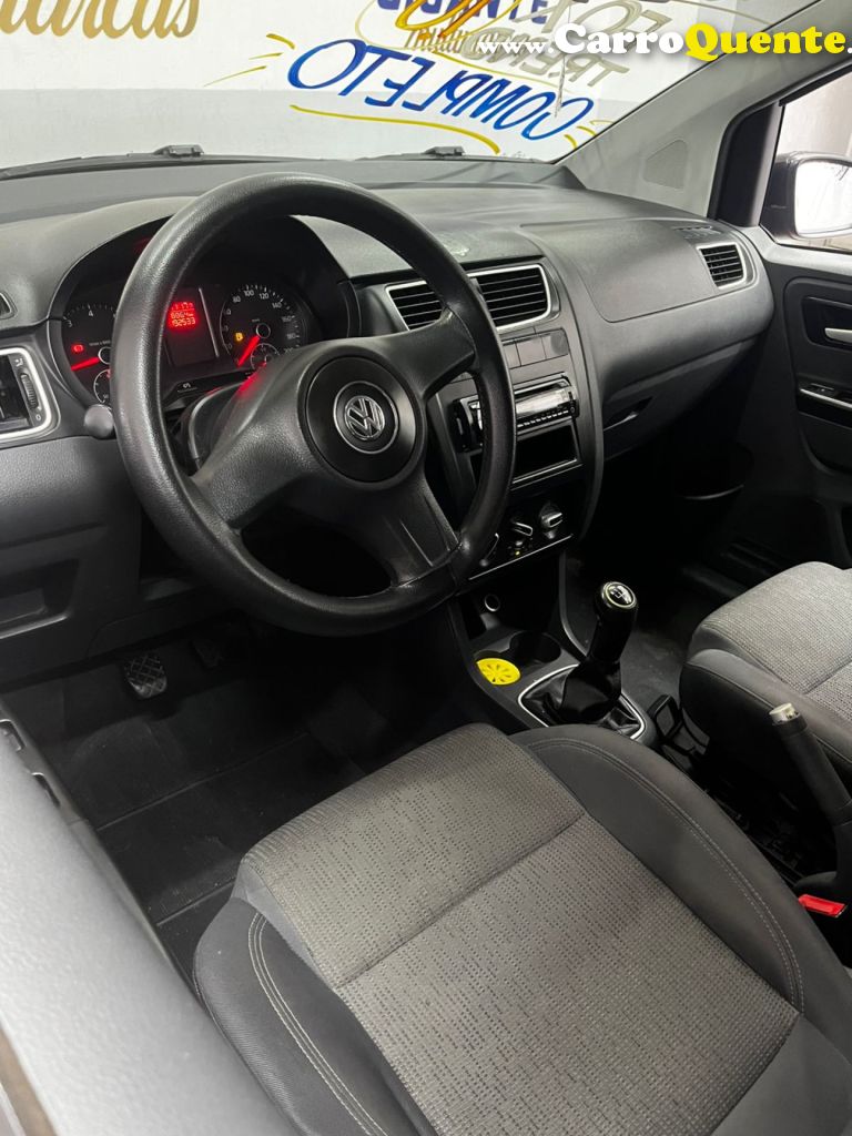 VOLKSWAGEN   FOX 1.0 MI TOTAL FLEX 8V 5P   VERMELHO 2013 1.0 FLEX - Loja
