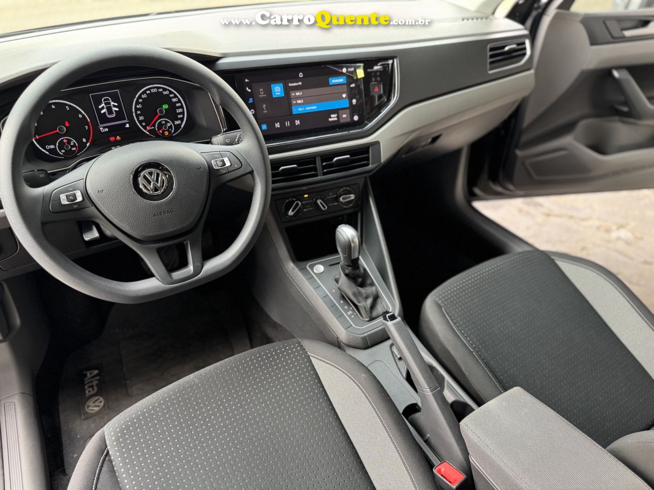 VOLKSWAGEN   POLO HIGHLINE 200 TSI 1.0 FLEX 12V AUT.   PRETO 2022 1.0 FLEX - Loja