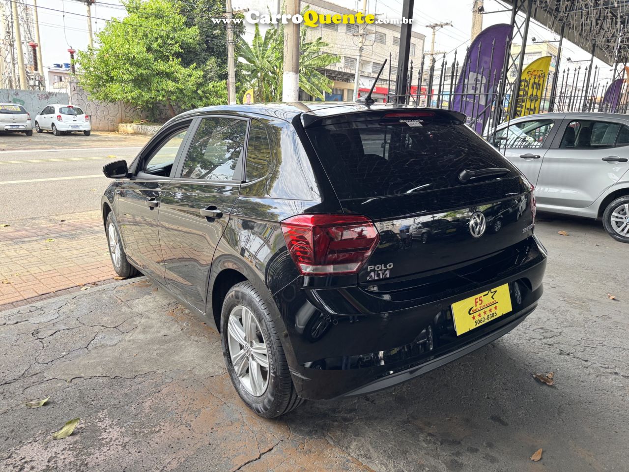 VOLKSWAGEN   POLO HIGHLINE 200 TSI 1.0 FLEX 12V AUT.   PRETO 2022 1.0 FLEX - Loja