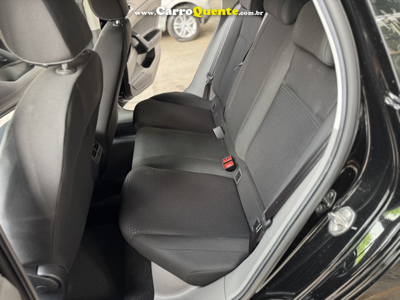 VOLKSWAGEN   POLO HIGHLINE 200 TSI 1.0 FLEX 12V AUT.   PRETO 2022 1.0 FLEX - Loja