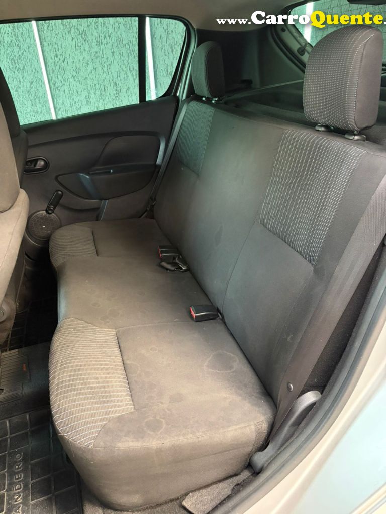 RENAULT   SANDERO AUTHENTIQUE FLEX 1.0 12V 5P   PRATA 2018 1.0 FLEX - Loja