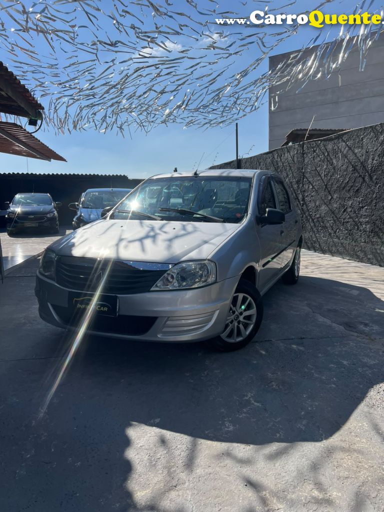 RENAULT   LOGAN AUTHENTIQUE HI-FLEX 1.0 16V 4P   PRATA 2012 1.0 GASOLINA - Loja