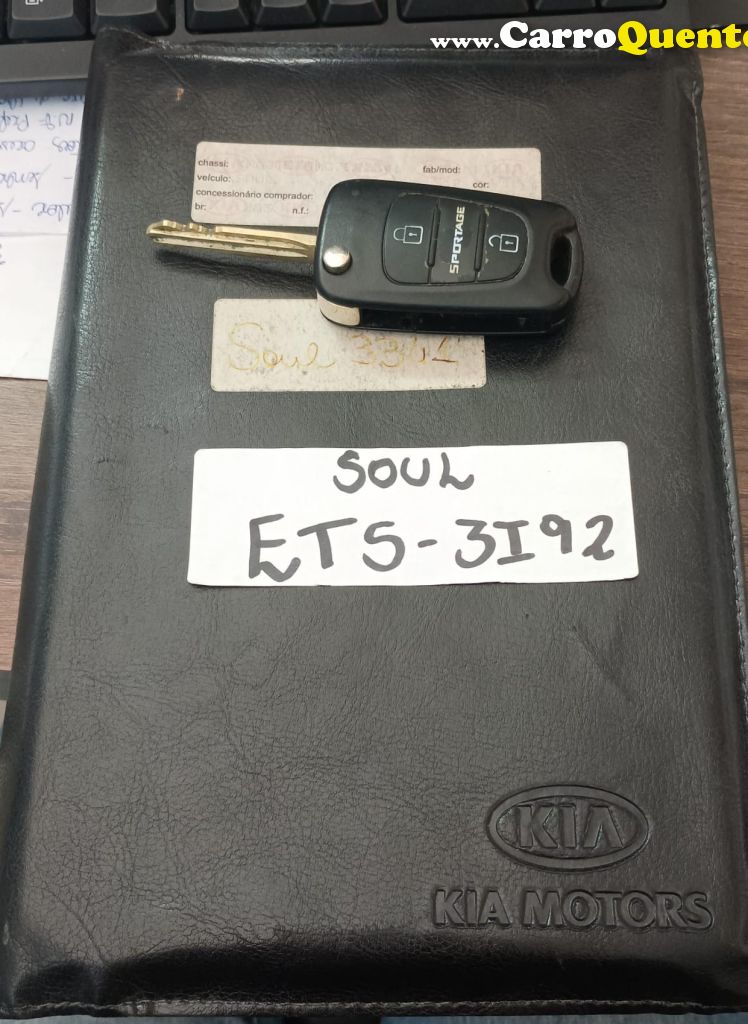 KIA   KIA SOUL EX   VERMELHO 2012 1.6 FLEX - Loja