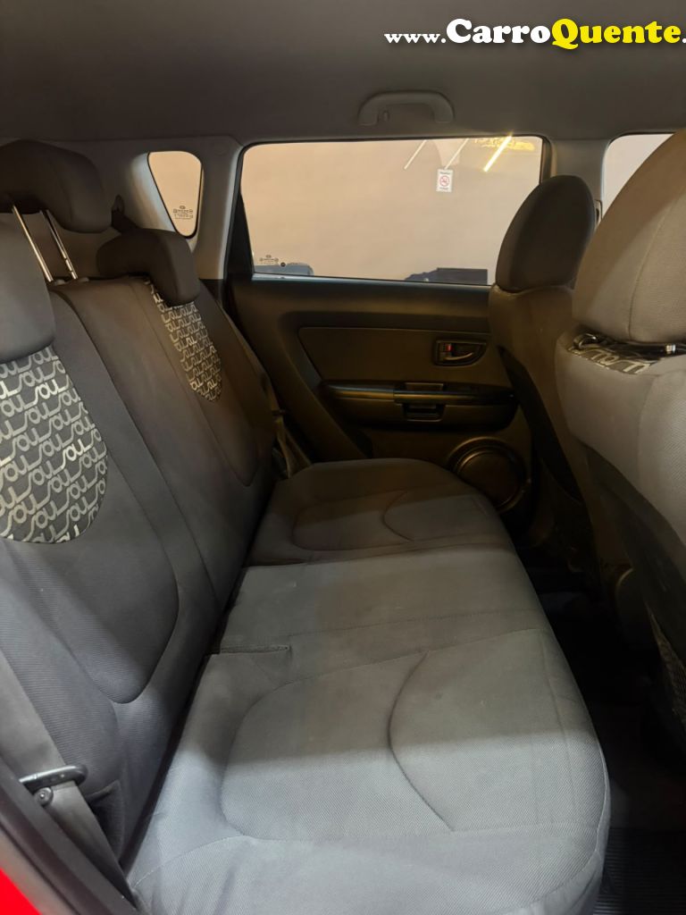 KIA   KIA SOUL EX   VERMELHO 2012 1.6 FLEX - Loja