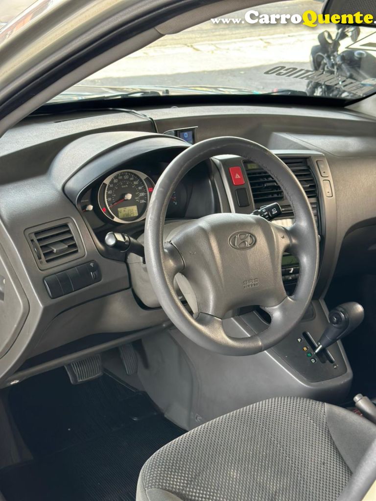 HYUNDAI   TUCSON 2.0 16V AUT.   PRATA 2012 2.0 GASOLINA - Loja