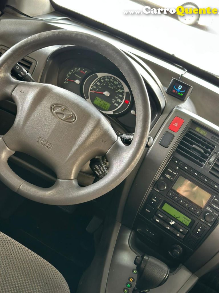 HYUNDAI   TUCSON 2.0 16V AUT.   PRATA 2012 2.0 GASOLINA - Loja