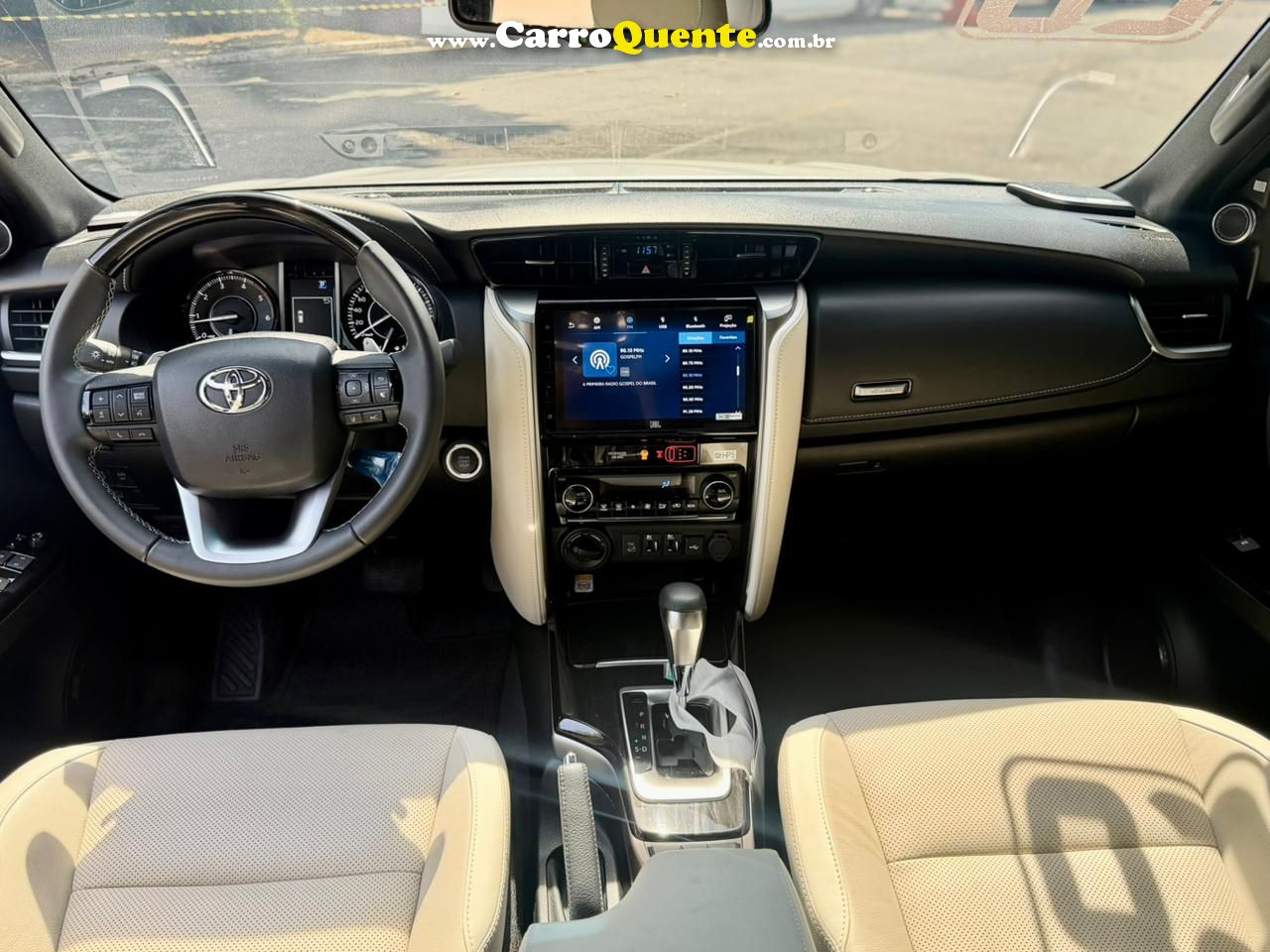 TOYOTA HILUX SW4 2.8 D-4D TURBO DIAMOND 7L 4X4 2026 - Loja