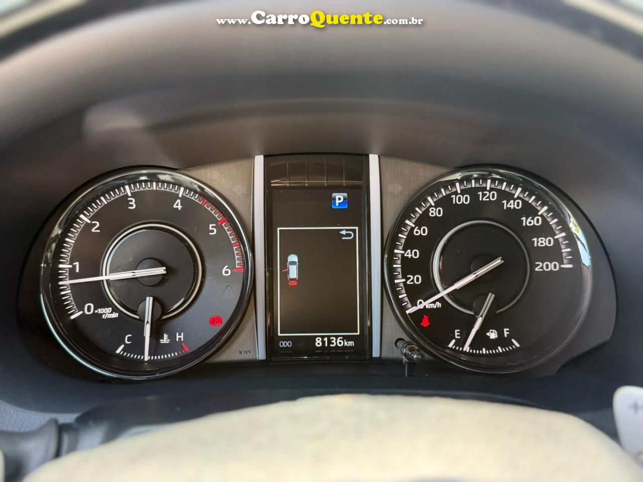 TOYOTA HILUX SW4 2.8 D-4D TURBO DIAMOND 7L 4X4 2026 - Loja