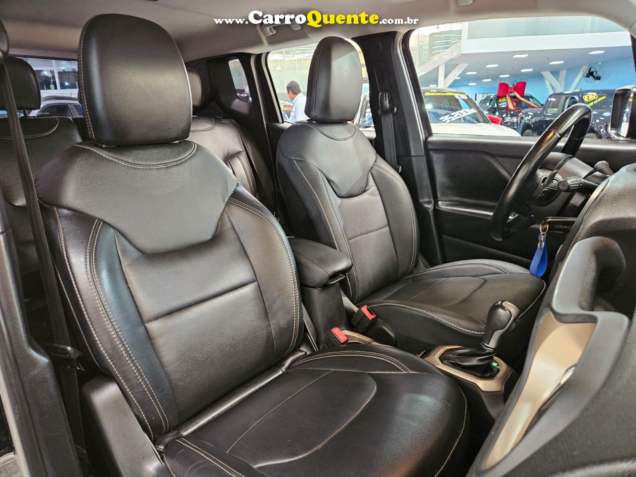 JEEP RENEGADE 1.8 LONGITUDE * SOMENTE 81.000Km * 2016 - Loja