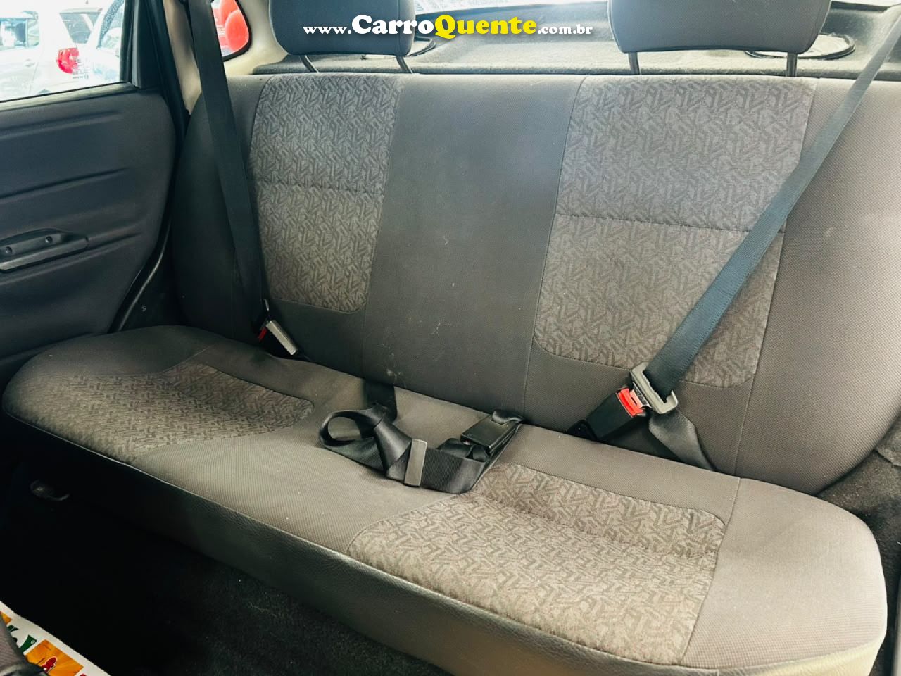 CHEVROLET   CORSA SED.WIND 1.0MILLENIUMCLASSIC VHC   CINZA 2005 1.0 GASOLINA - Loja