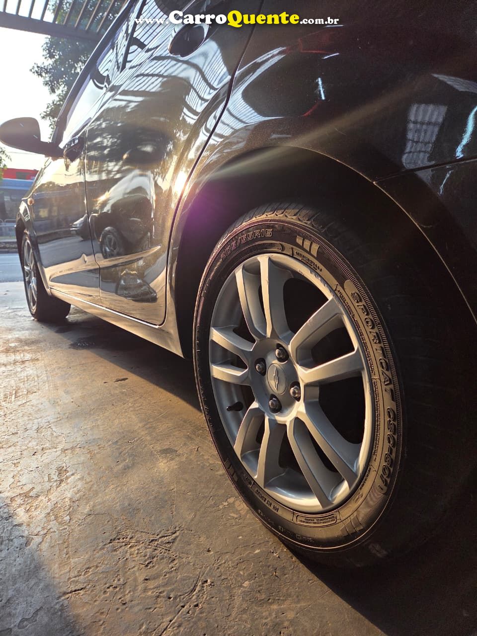 CHEVROLET SONIC 1.6 LTZ SEDAN 16V 2014 - Loja