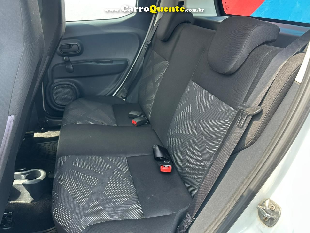 FIAT MOBI 1.0 EVO LIKE 2020 - Loja