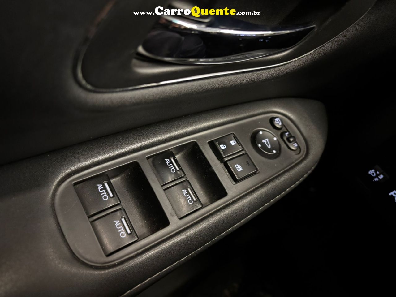 HONDA HR-V 1.8 16V EXL 2021 - Loja