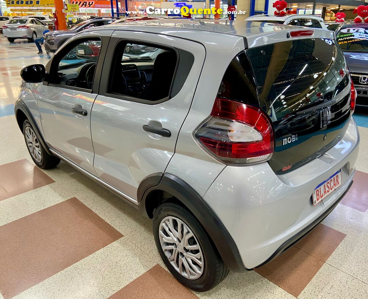 FIAT MOBI 1.0 8V EVO LIKE 2023 - Loja