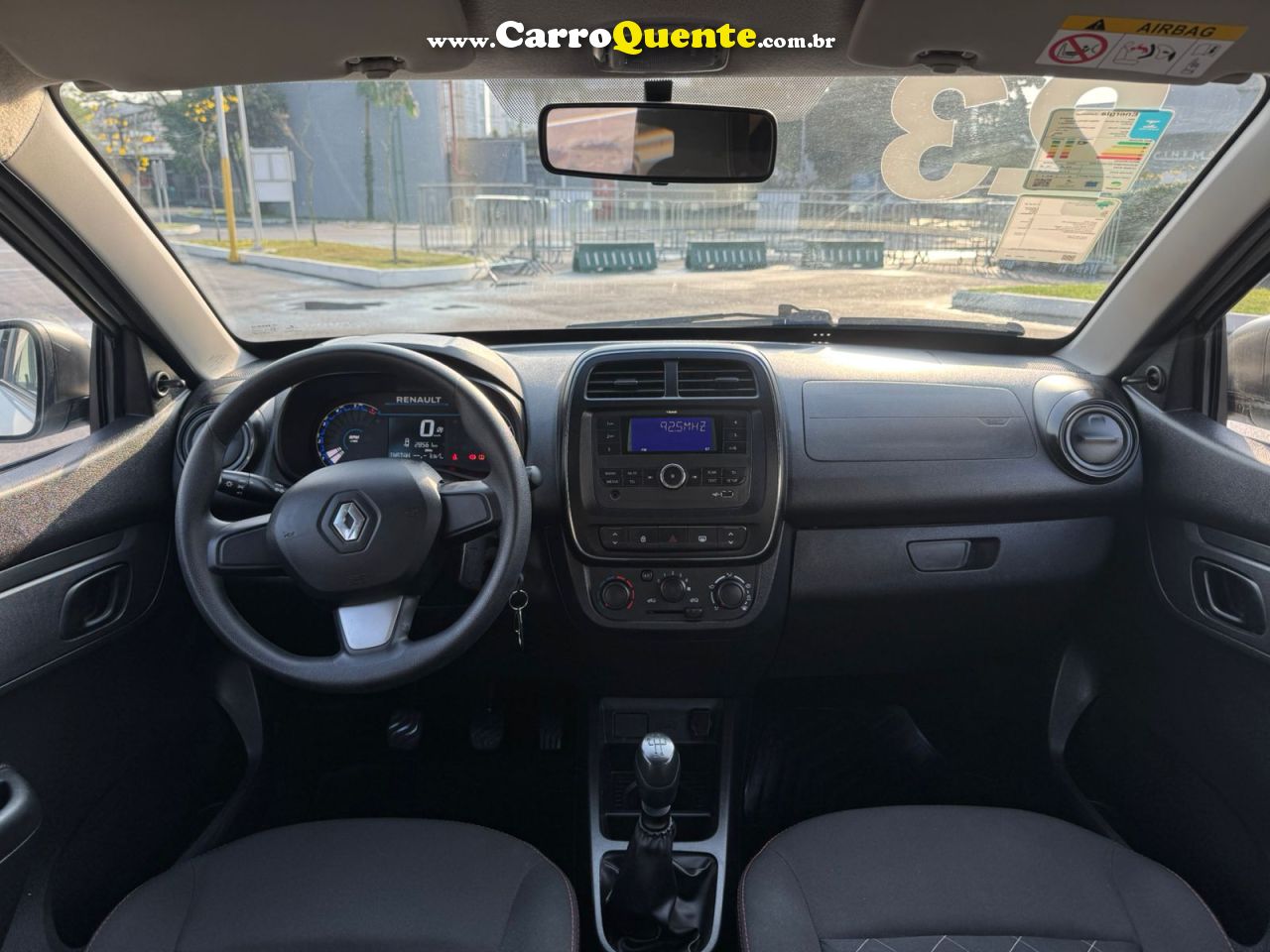 RENAULT KWID 1.0 12V SCE ZEN 2023 - Loja