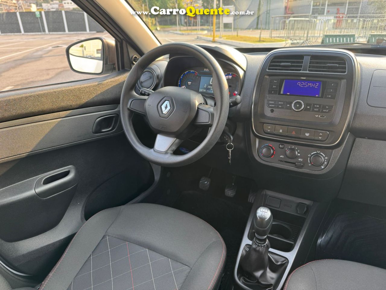 RENAULT KWID 1.0 12V SCE ZEN 2023 - Loja