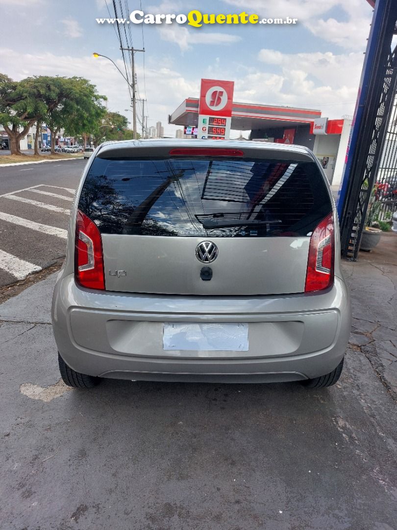 VOLKSWAGEN UP 1.0 MPI TAKE UP 12V 2015 - Loja