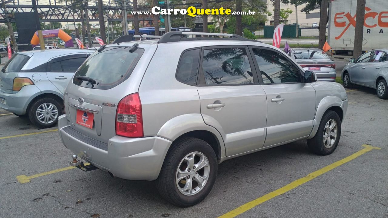 HYUNDAI   TUCSON 2.0 16V AUT.   PRATA 2010 2.0 GASOLINA - Loja