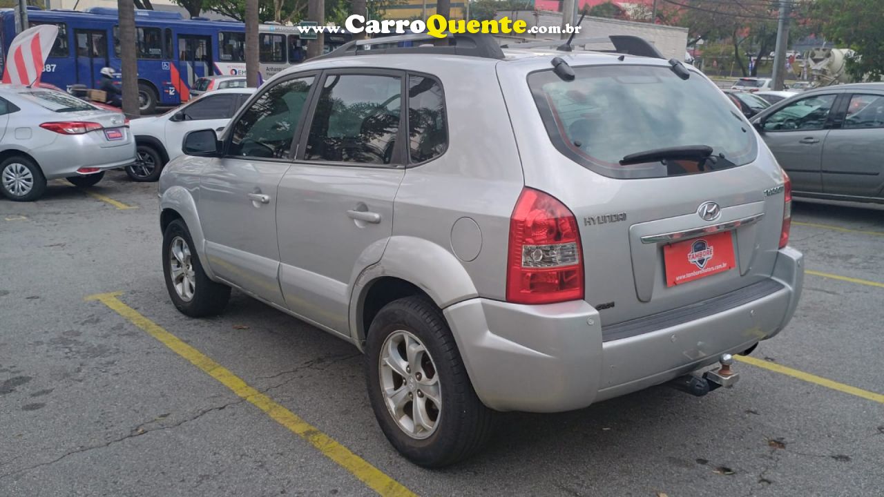 HYUNDAI   TUCSON 2.0 16V AUT.   PRATA 2010 2.0 GASOLINA - Loja