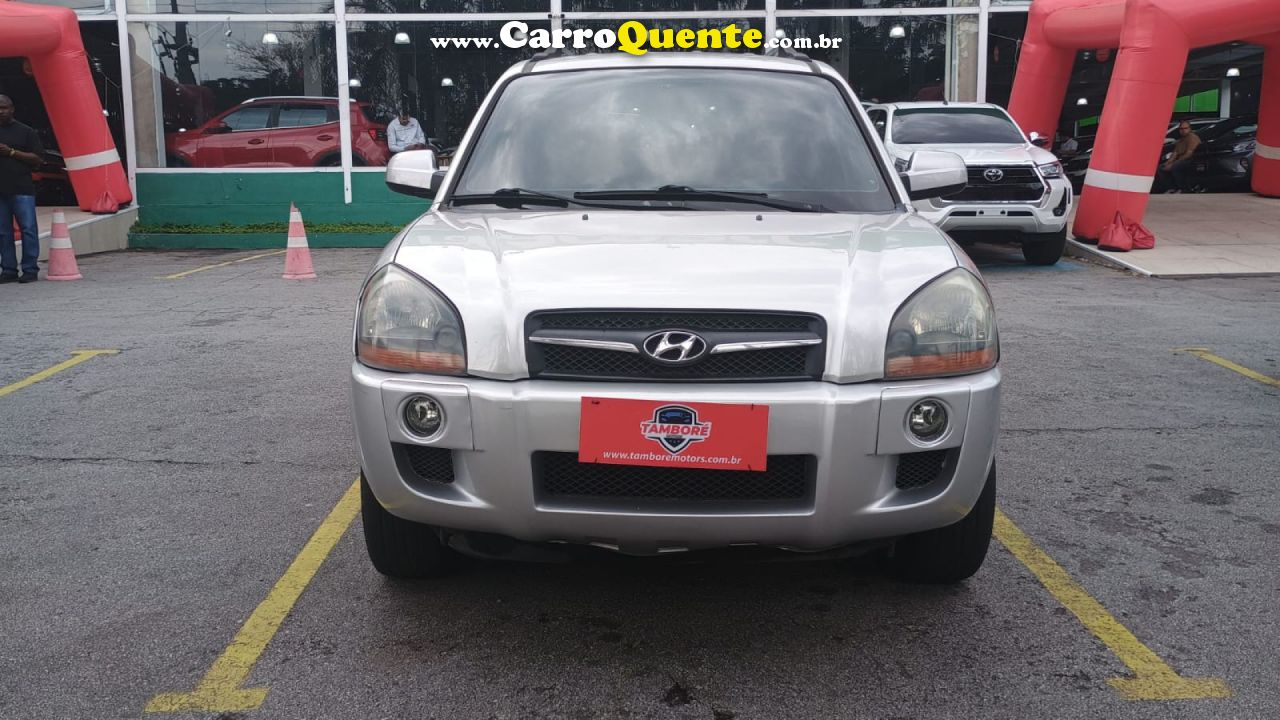 HYUNDAI   TUCSON 2.0 16V AUT.   PRATA 2010 2.0 GASOLINA - Loja