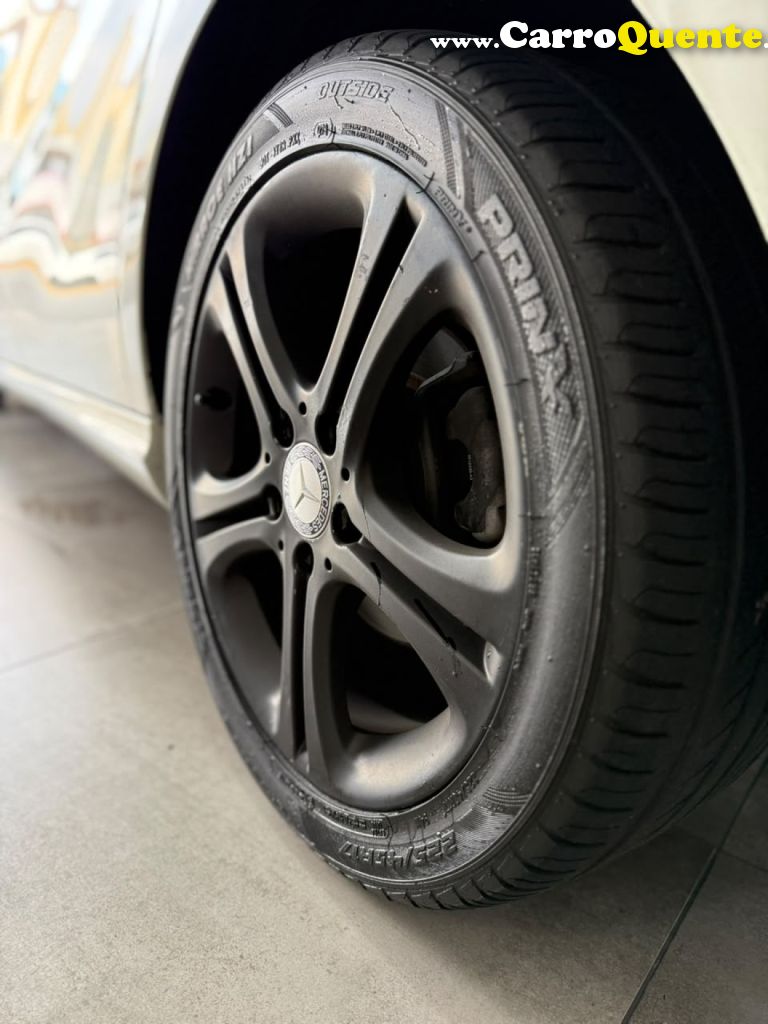 MERCEDES-BENZ   A200 TURBO   BRANCO 2014 1.6 GASOLINA - Loja