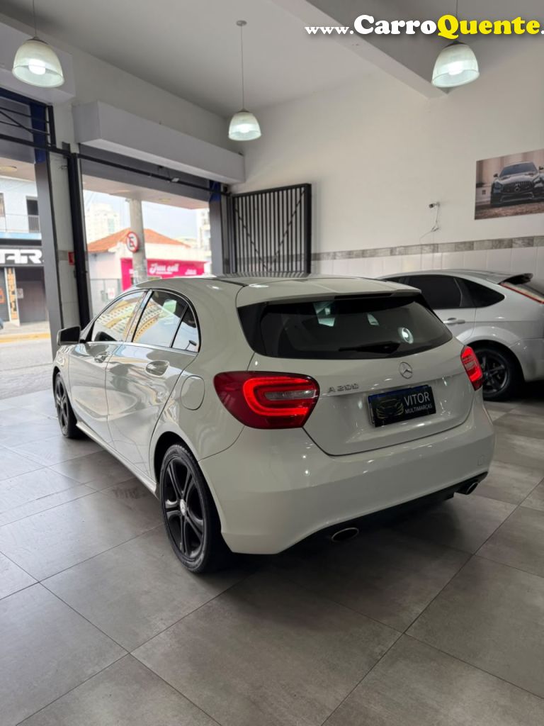 MERCEDES-BENZ   A200 TURBO   BRANCO 2014 1.6 GASOLINA - Loja