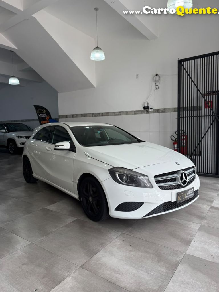 MERCEDES-BENZ   A200 TURBO   BRANCO 2014 1.6 GASOLINA - Loja