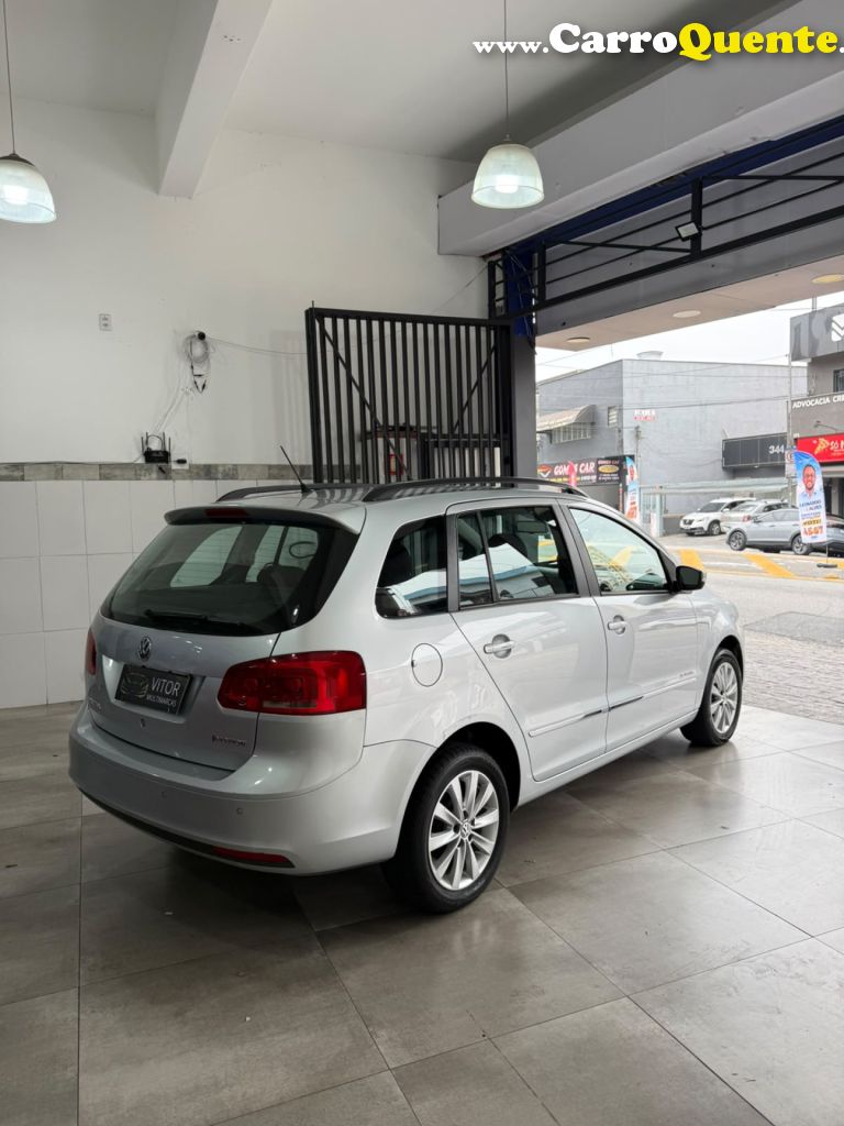 VOLKSWAGEN   SPACEFOX SPORTLINEHIGHLINE I MOTION 1.6   PRATA 2012 1.6 GASOLINA - Loja
