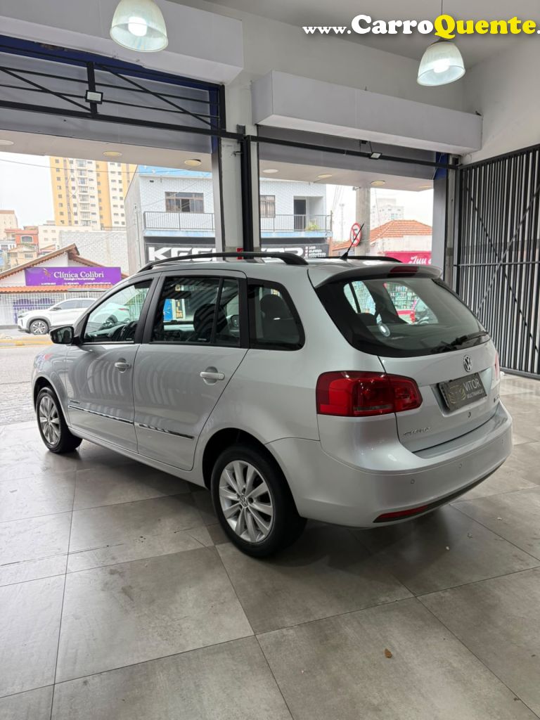 VOLKSWAGEN   SPACEFOX SPORTLINEHIGHLINE I MOTION 1.6   PRATA 2012 1.6 GASOLINA - Loja