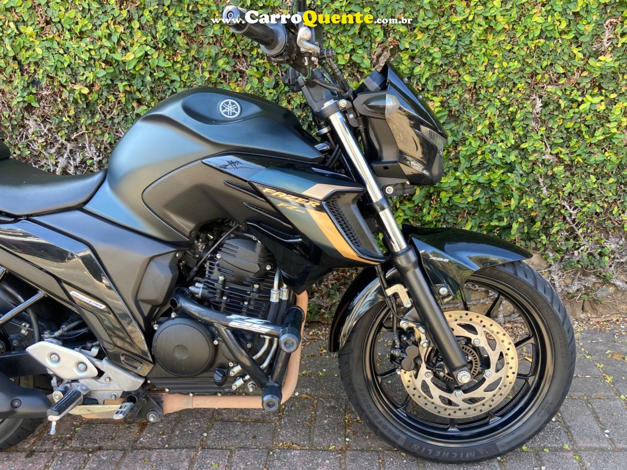YAMAHA    FAZER  250    VERDE 2024 250 GASOLINA - Loja