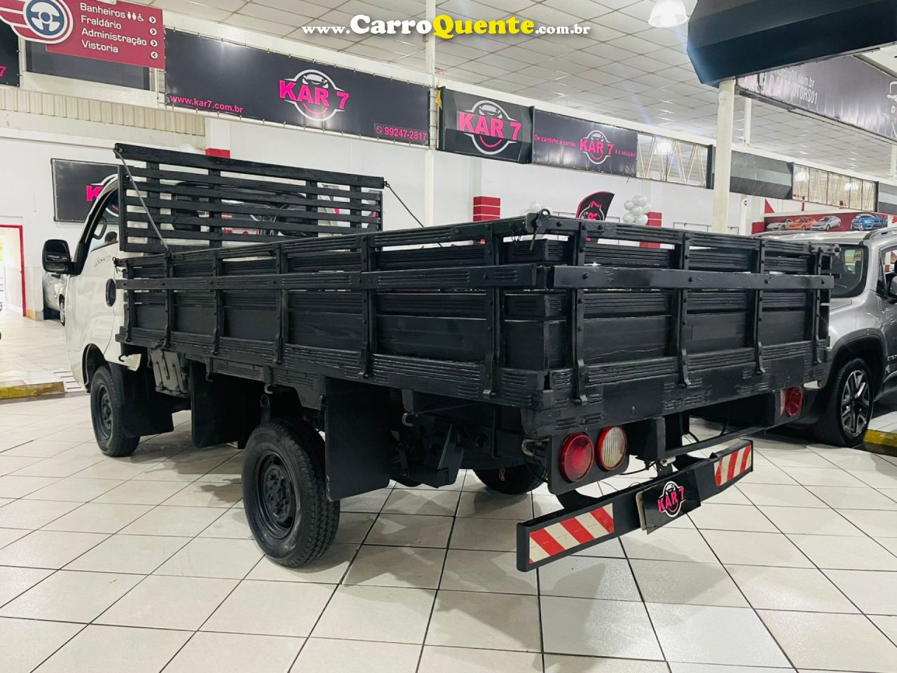 KIA   BONGO K-2500 2.5 4X2 TB DIESEL   BRANCO 2011 2.5 DIESEL - Loja
