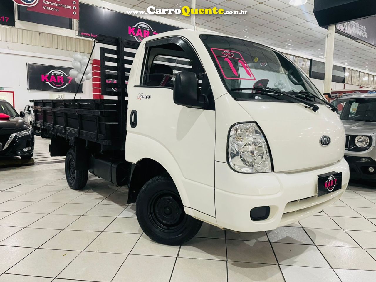 KIA   BONGO K-2500 2.5 4X2 TB DIESEL   BRANCO 2011 2.5 DIESEL - Loja