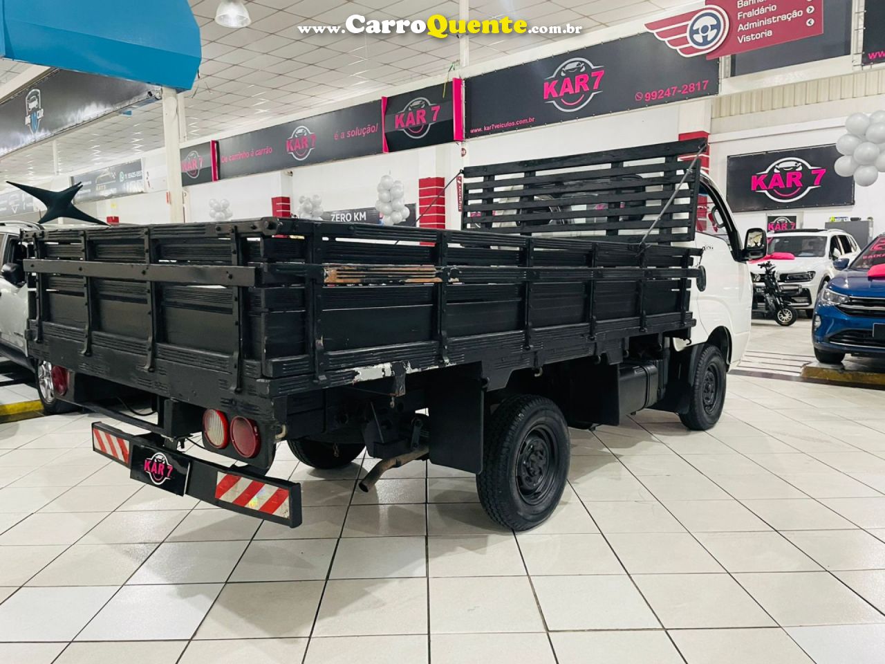 KIA   BONGO K-2500 2.5 4X2 TB DIESEL   BRANCO 2011 2.5 DIESEL - Loja
