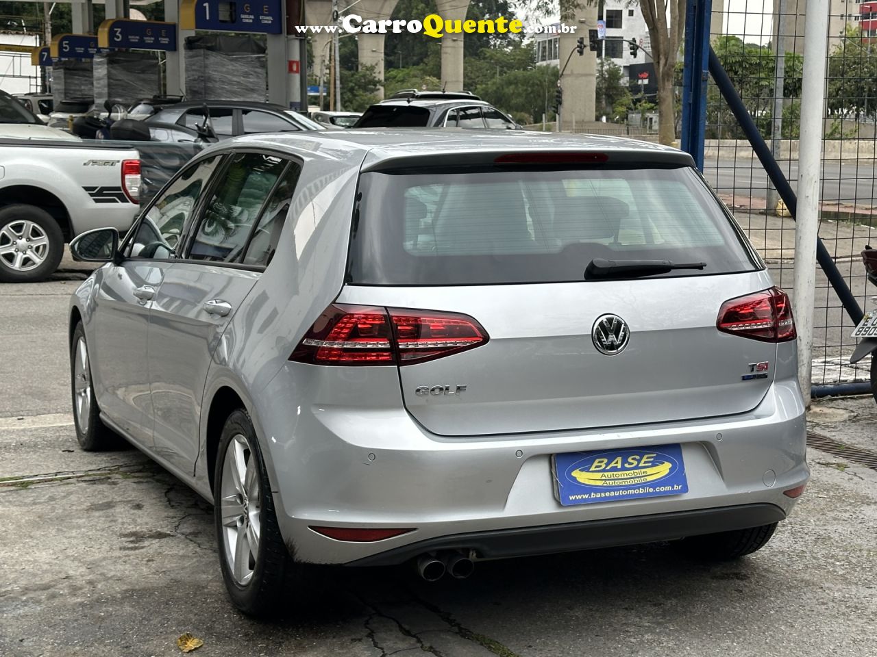 VOLKSWAGEN   GOLF HIGHLINE 1.4 TSI 140CV AUT.   PRATA 2014 1.4 TSI GASOLINA - Loja