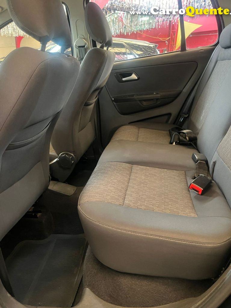 VOLKSWAGEN   FOX 1.0 MI TOTAL FLEX 8V 5P   PRETO 2013 1.0 FLEX - Loja