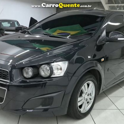 CHEVROLET   SONIC HB LT 1.6 16V FLEXPOWER 5P AUT.   PRETO 2014 1.6 FLEX