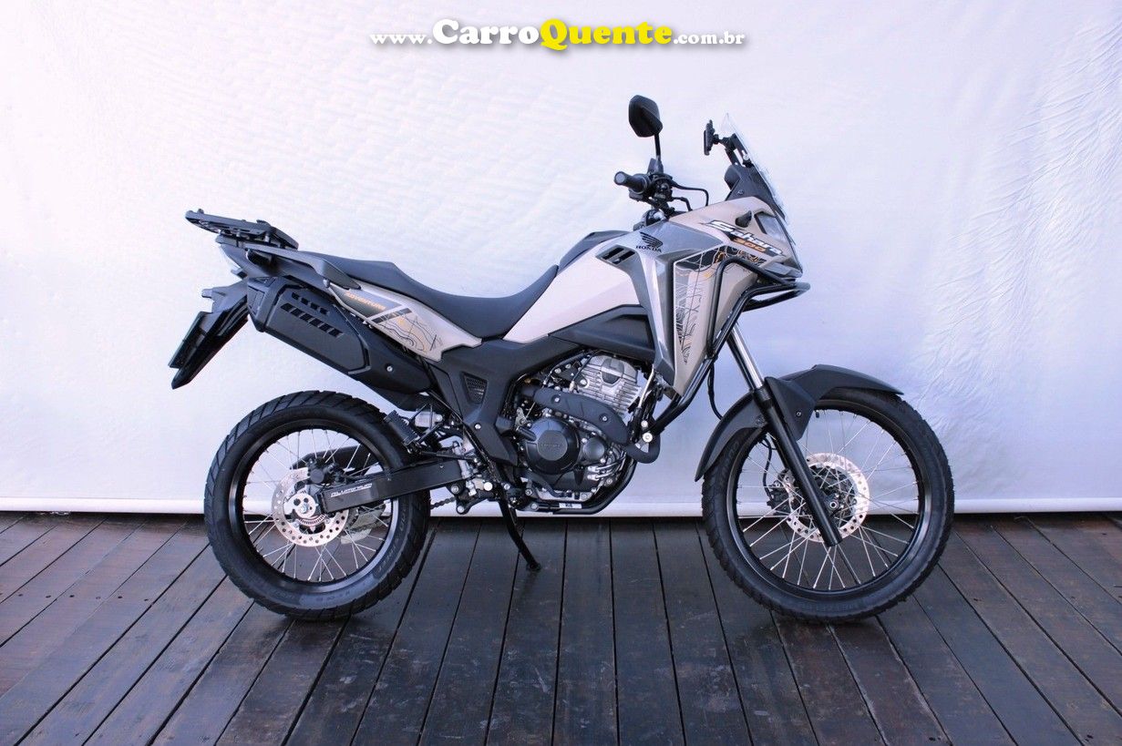 HONDA XRE 300 SAHARA ADVENTURE 2025 - Loja
