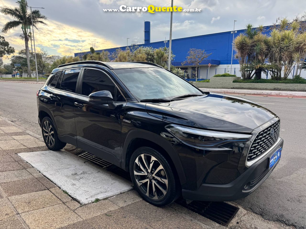 TOYOTA COROLLA CROSS 1.8 VVT-I XRV 2023 - Loja