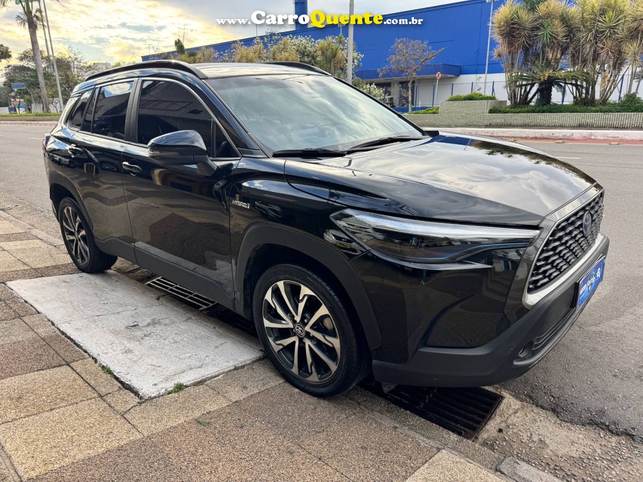 TOYOTA COROLLA CROSS 1.8 VVT-I XRV 2023 - Loja