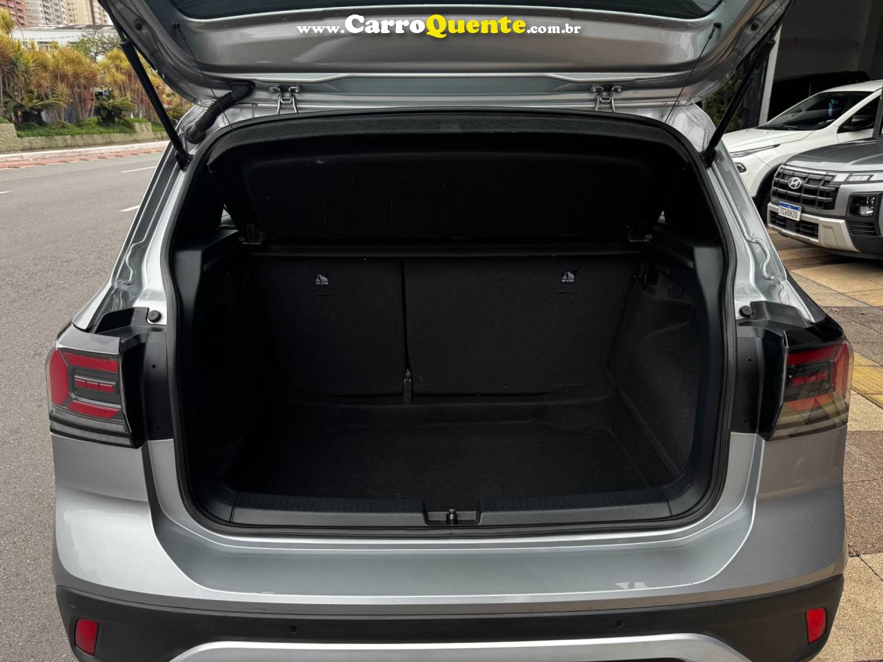 VOLKSWAGEN T-CROSS 1.0 200 TSI TOTAL COMFORTLINE 2025 - Loja