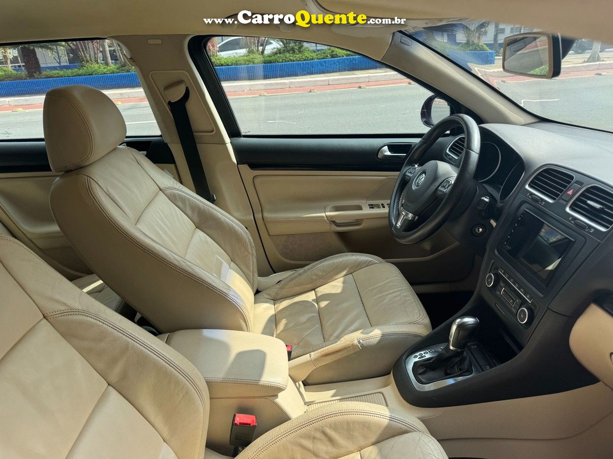 VOLKSWAGEN JETTA 2.5 I VARIANT 20V 170CV 2012 - Loja