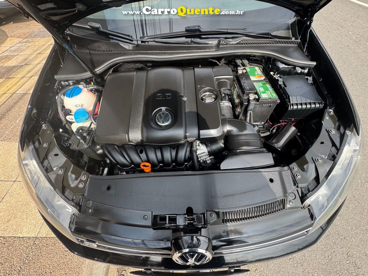 VOLKSWAGEN JETTA 2.5 I VARIANT 20V 170CV 2012 - Loja