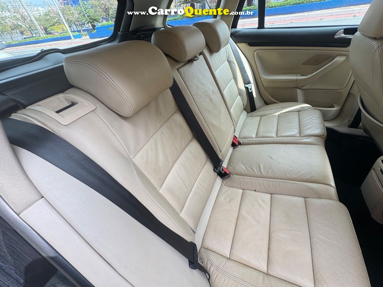 VOLKSWAGEN JETTA 2.5 I VARIANT 20V 170CV 2012 - Loja