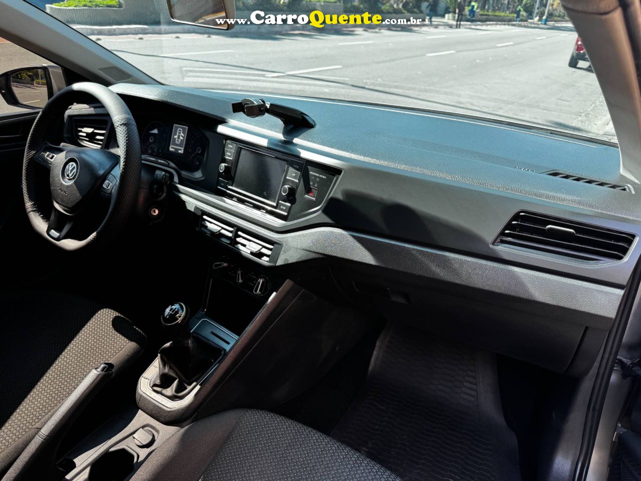 VOLKSWAGEN VIRTUS 1.6 MSI TOTAL 2020 - Loja