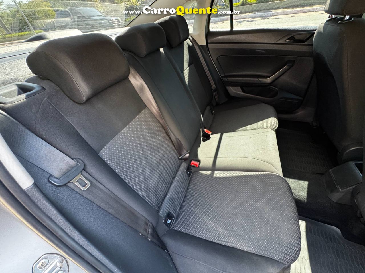 VOLKSWAGEN VIRTUS 1.6 MSI TOTAL 2020 - Loja